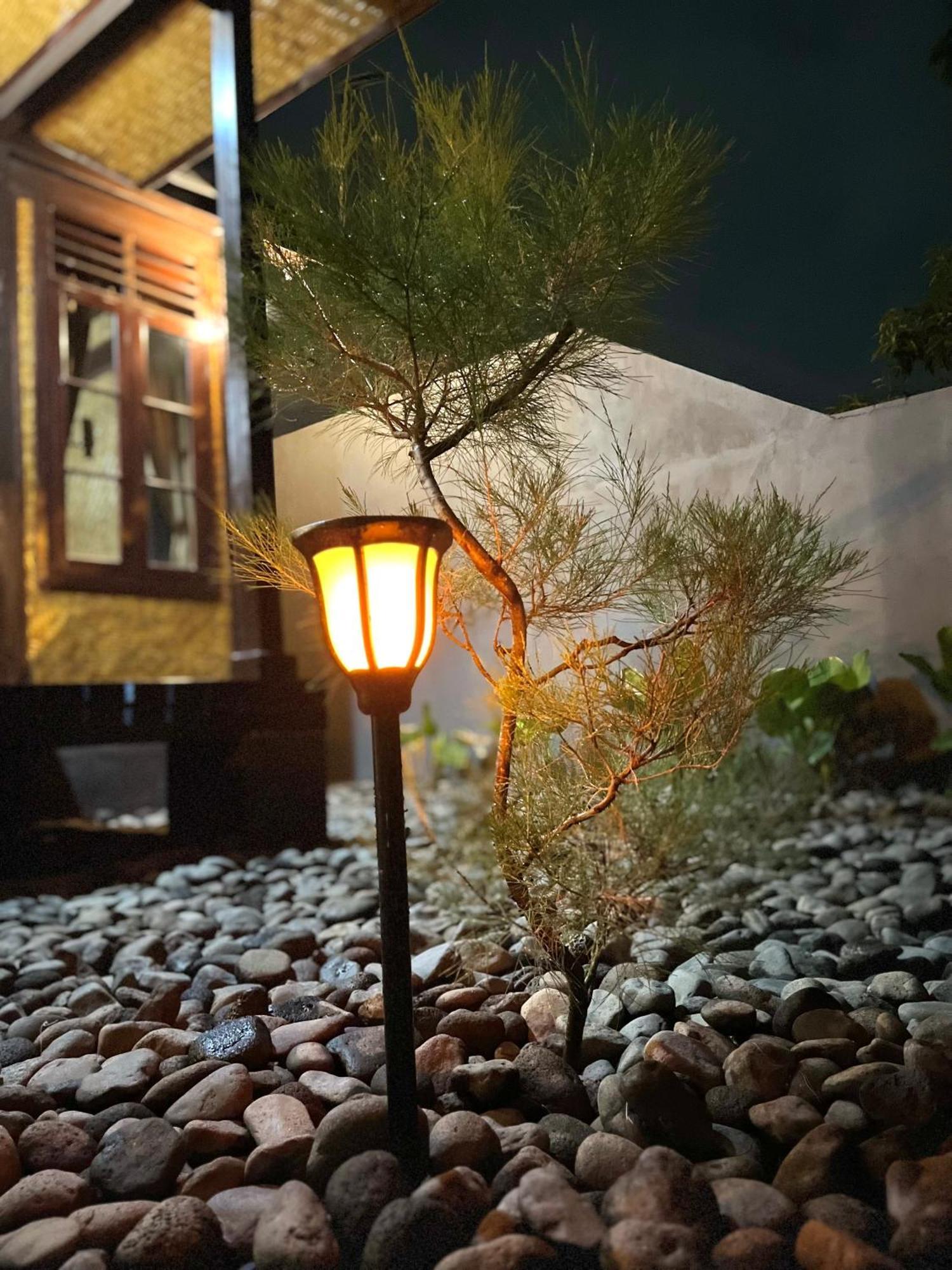Joglo Homestay Banyuwangi Экстерьер фото